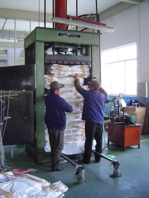 kupować Materiały chemiczne Certyfikowany przez FIBC udźwig big bagu do 3000 funtów online manufacture